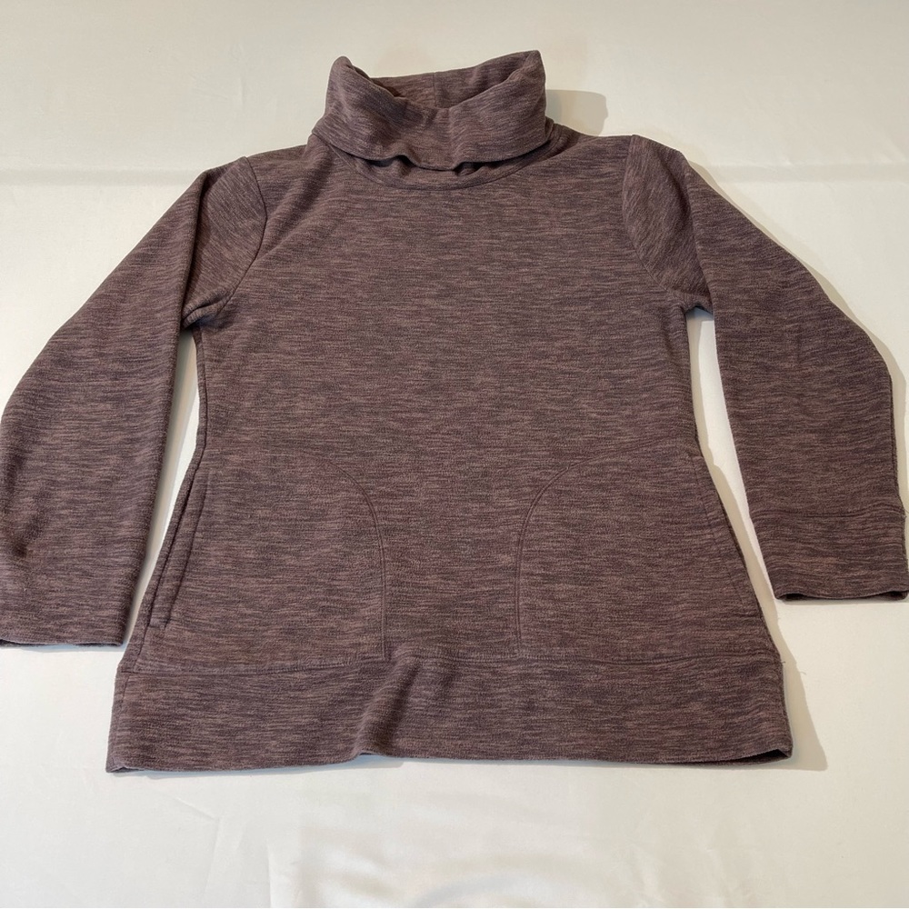Stillwater Supply, Women’s pullover , size medium, good condition, Preow…